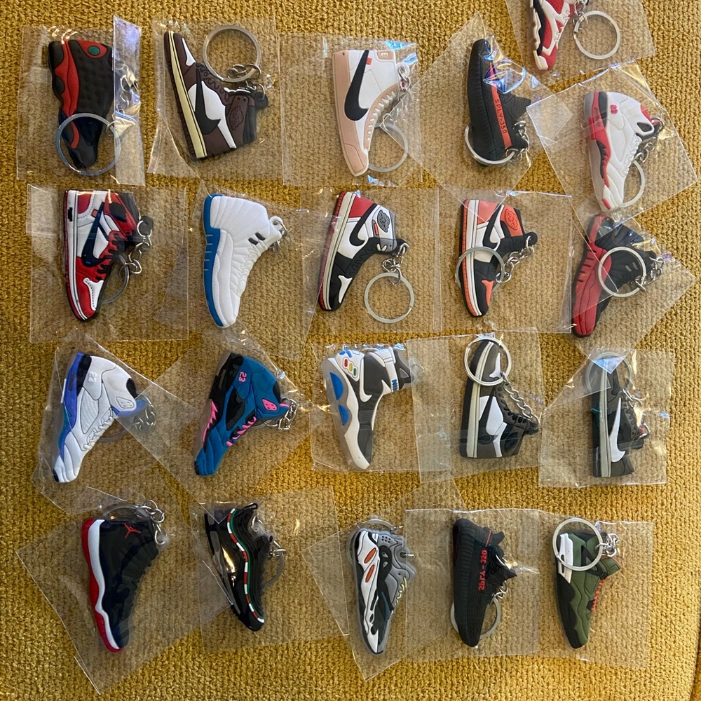 Jordan/off white/hertz keychains
